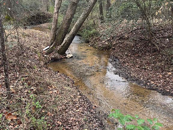 4th image of 4320 N Blue Ridge Dr