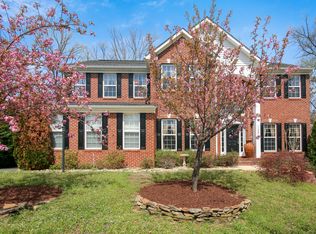 11009 Howitzer Dr, Fredericksburg, VA 22408