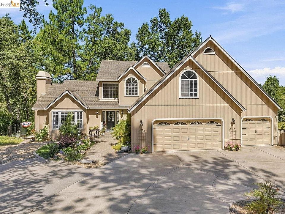 1st image of 20548 Sherry Ln