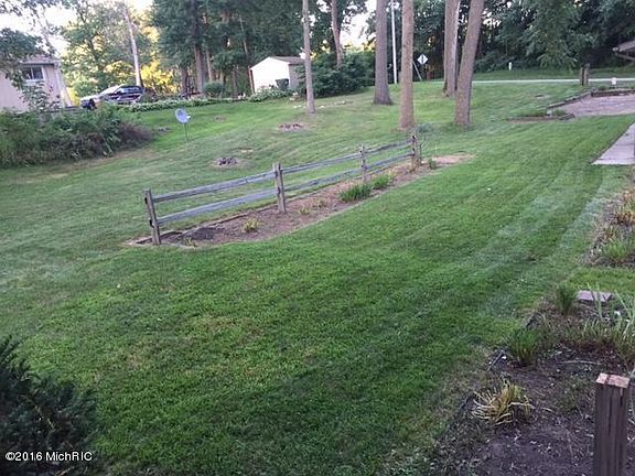 5th image of 27818 S Shore Dr