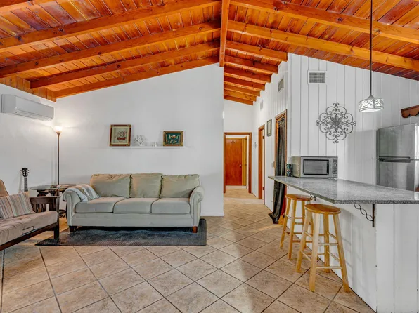 27 Gasparilla Dr, Key Largo, FL 33037