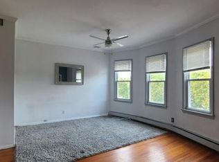 750 Brisbin St, Lyndhurst, NJ 07071