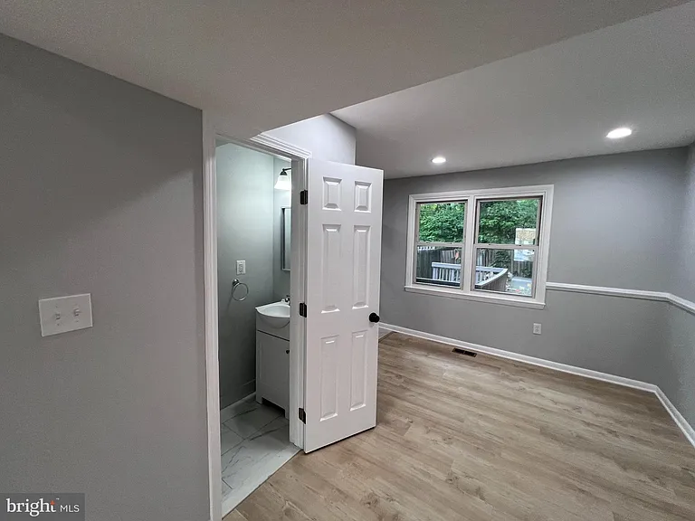 8238 Imperial Dr #7-C — Photo 40