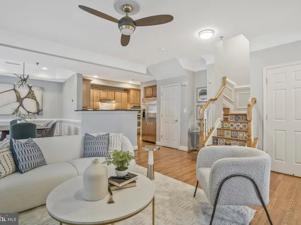 7109 Mason Grove Ct #2, Alexandria, VA 22306