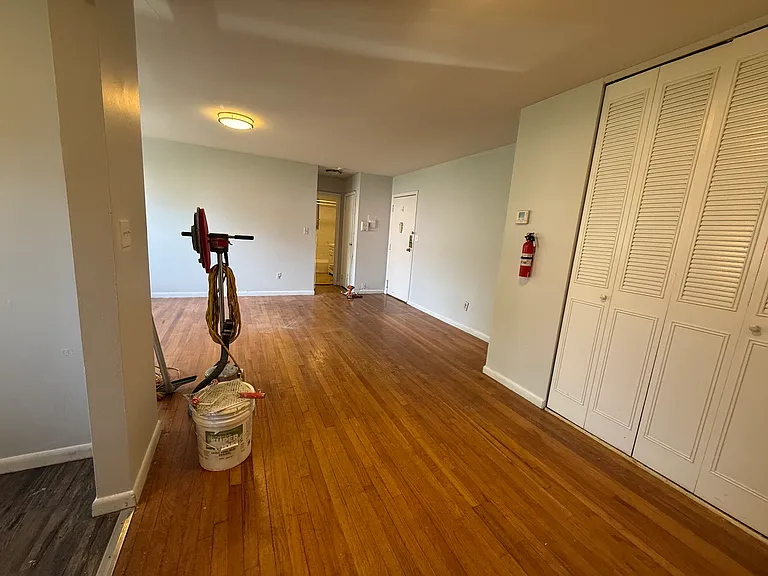 347 Aycrigg Ave #C10 — Photo 5