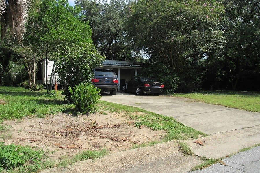 2nd image of 367 Gardner Dr NE