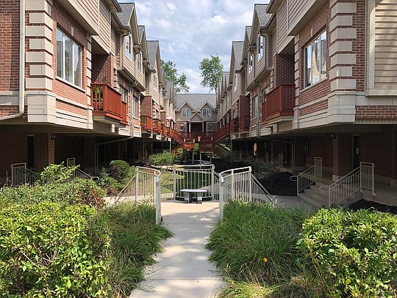 2nd image of 3631 Forest Ave Unit C