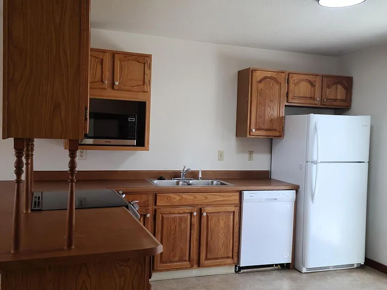844 Terry Ave #844 — Photo 4