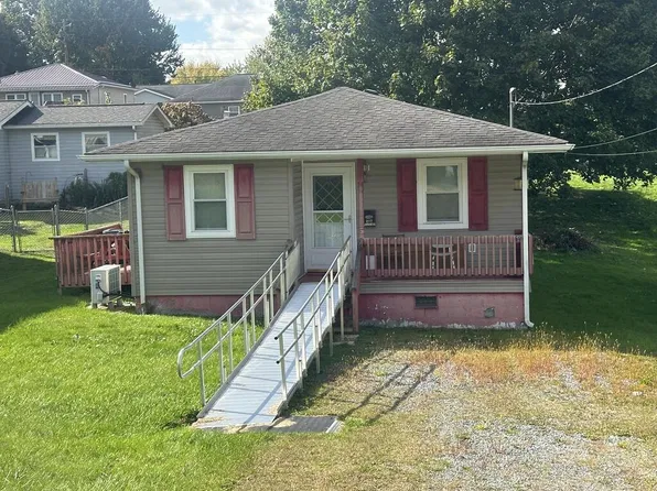 217 Bibb Ave, Beckley, WV 25801