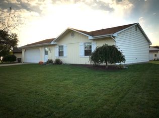 639 Village Crest Cir, Hoover, AL 35226