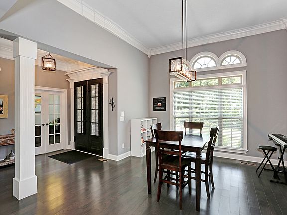 4th image of 7 Verdant Cir SE