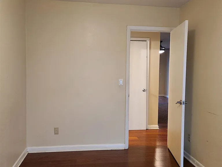 1394 Bradley Dr — Photo 20