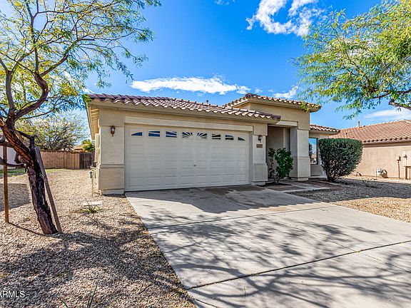 3rd image of 2137 W BURGESS Lane