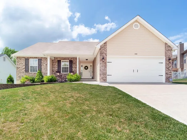 640 Louisbourg Dr, Hillsboro, MO 63050