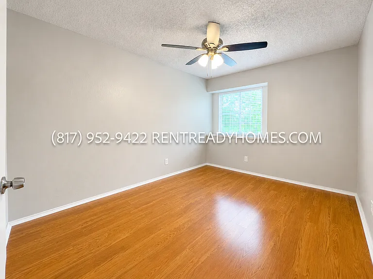 7504 Trotter Ct — Photo 27