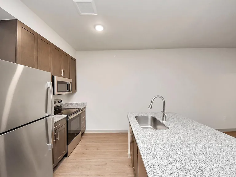 4639 Techniplex Dr #1103 — Photo 7