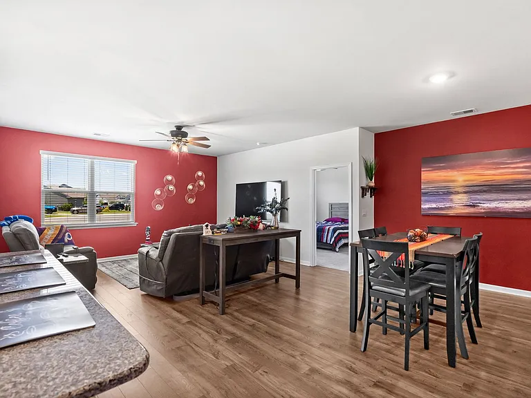 3927 Nandina Ct — Photo 8