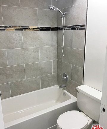 5th image of 421 S La Fayette Park Pl APT 616