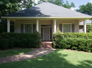 5719 Caspiana Ln, Bossier City, LA 71112