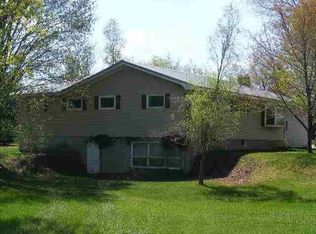5622 N 9th Rd, Mesick, MI 49668