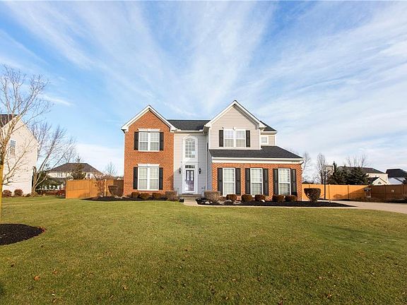 2nd image of 38810 Camelot Way