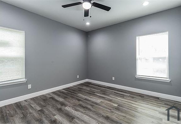 5th image of 815 E 16th Ave