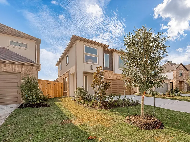 8710 Limmen Terrace Trl — Photo 4