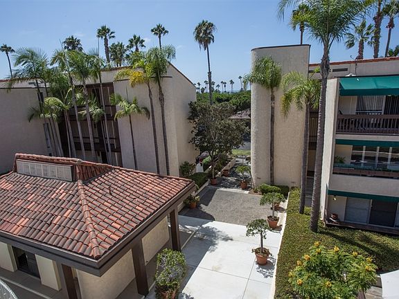 3rd image of 6455 La Jolla Blvd Unit 318