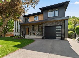 251 Aldercrest Ave, Hamilton, ON L9B 1L7