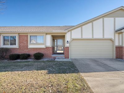 42132 Park Ln, Clinton Township, MI, 48038
