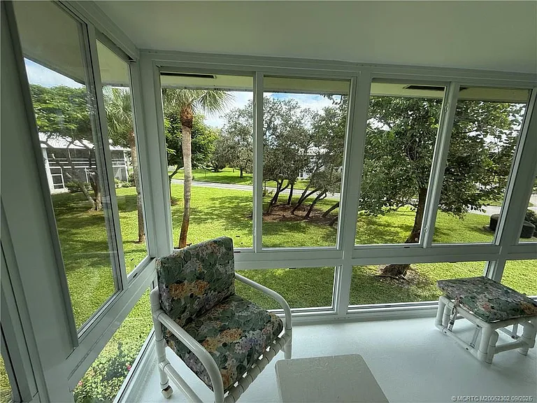 2929 SE Ocean Blvd #8 — Photo 13
