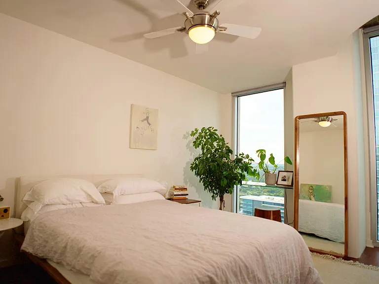 360 Nueces St #4008 — Photo 11