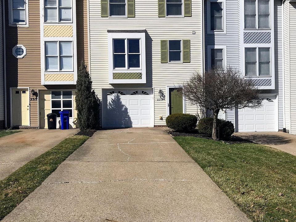 1st image of 2319 Elm Dr