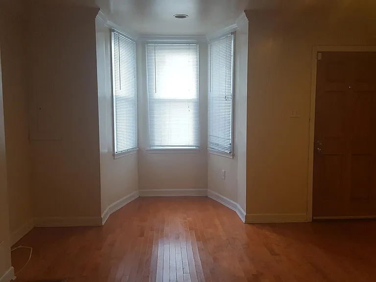 2015 Vermont Ave NW — Photo 9