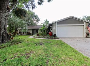 4609 Buckeye Rd, Tampa, FL 33624