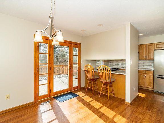 5th image of 1002 Mersey Bend Dr