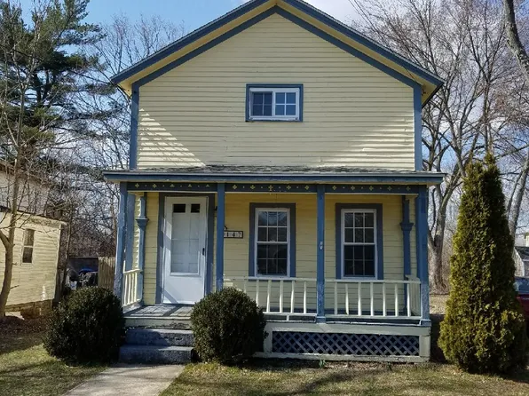 147 Norwich Ave, Colchester, CT 06415