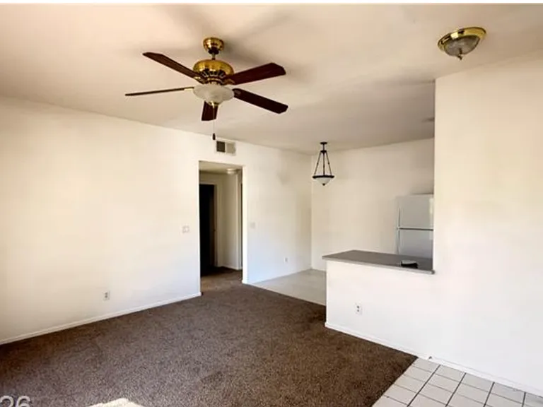5655 E Sahara Ave #2046 — Photo 8