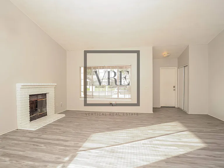 43813 San Francisco Ave — Photo 3