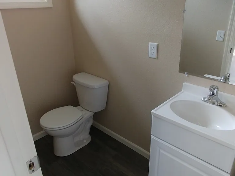 2802 Sutton Pl #2802 — Photo 19