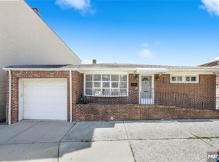 250 Cliff St, Cliffside Park, NJ 07010