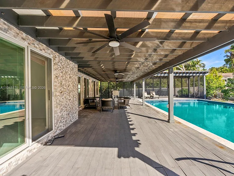 201 Golden Beach Dr — Photo 14