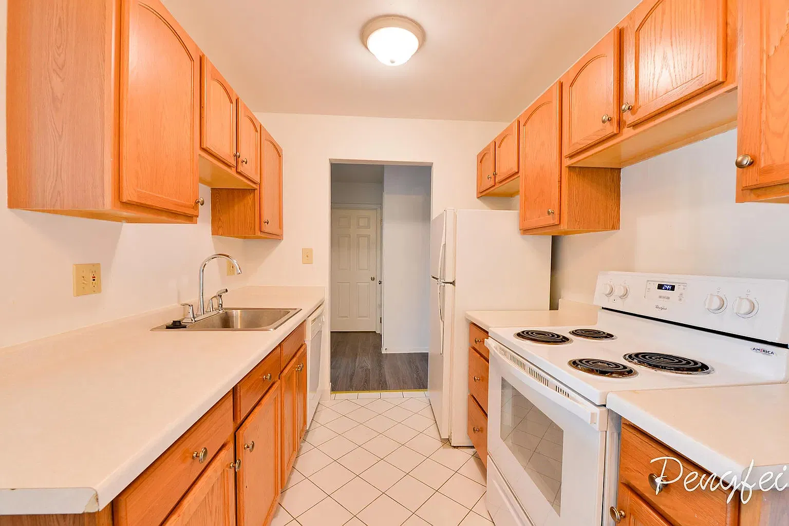 1 bed, 725 sqft, $1,500 — Photo 2