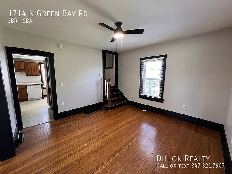 1714 N Green Bay Rd — Photo 2