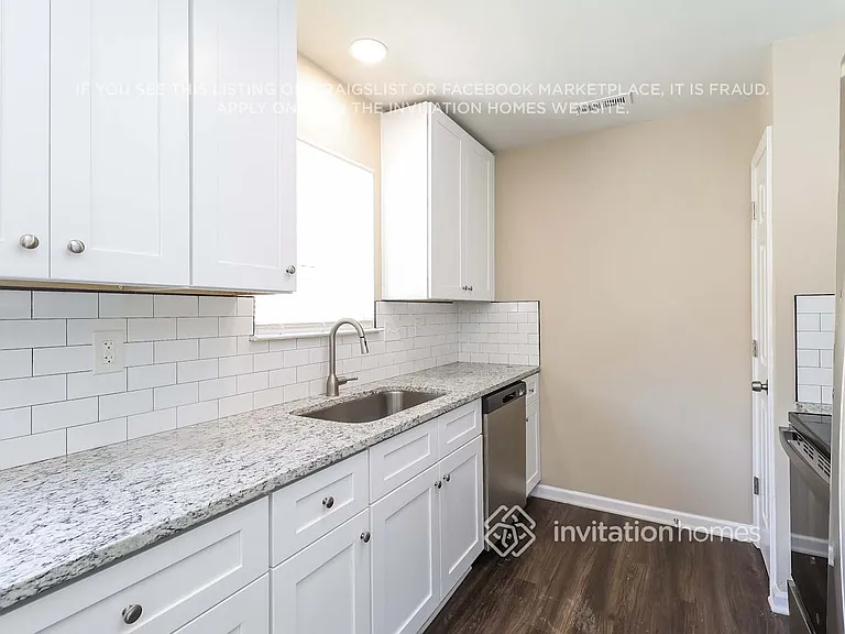 6004 Derek Christopher Ct — Photo 8