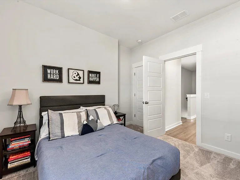 1683 Indy Dr — Photo 20