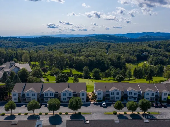 57 Club Villa Drive #104, Roaring Gap, NC 28668