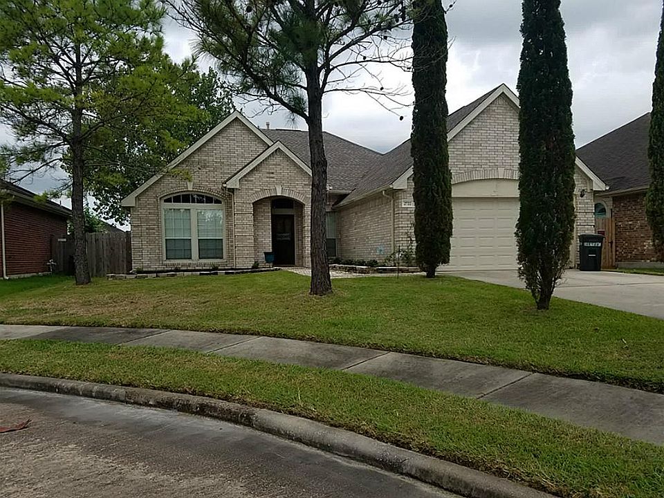 1st image of 2722 Raven Falls Ln