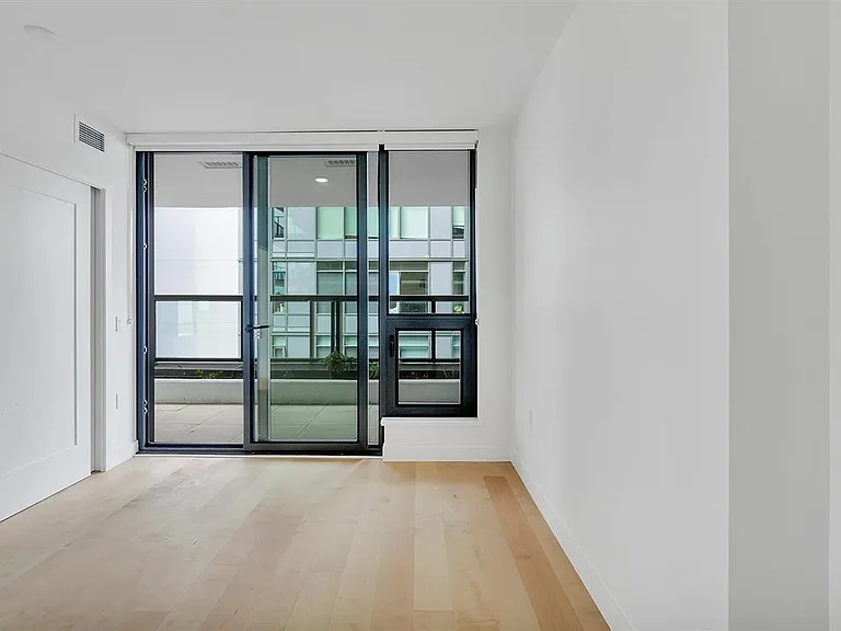 135 E 13th St #408 — Photo 13