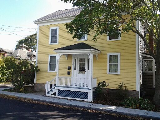 2 great rental units / 2br
